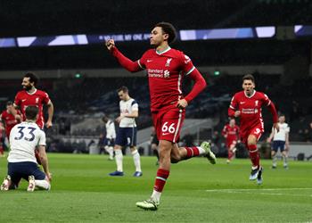 فيديو أرنولد يسجل هدف ليفربول الثاني أمام توتنهام