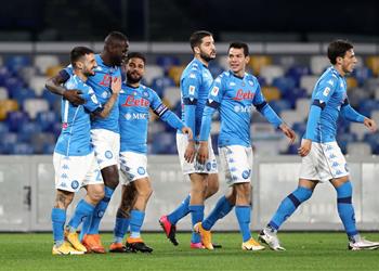فيديو نابولي يتأهل إلى نصف نهائي كأس إيطاليا برباعية أمام سبيزيا