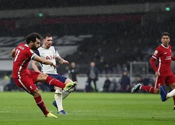 فيديو حكم إنجليزي سابق يكشف مدى صحة إلغاء هدف محمد صلاح في مباراة ليفربول وتوتنهام