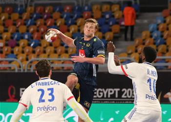 صور السويد تتأهل إلى نهائي كأس العالم لكرة اليد بالفوز على فرنسا