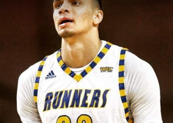 سلة الأهلي تتعاقد مع معتز حسني من الاتحاد السكندري