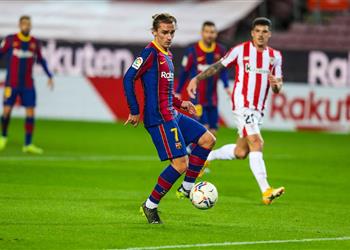 جريزمان بعد الفوز على بلباو أريد الاستمتاع بـ ميسي دائم ا في برشلونة