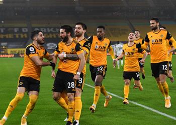 فيديو أمام أنظار النني وبـ9 لاعبين آرسنال يسقط بثنائية ضد ولفرهامبتون في الدوري الإنجليزي