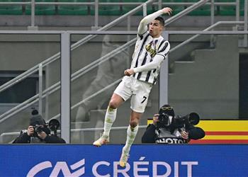 فيديو كريستيانو رونالدو يسجل هدف ا رائع ا في مباراة يوفنتوس وإنتر ميلان