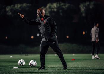 CNN موسيماني جوارديولا إفريقيا الذي يلهمه مانديلا يسعى لمفاجأة في كأس العالم للأندية