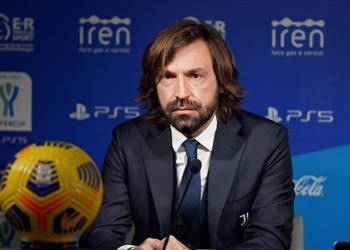 بيرلو يعلن غياب نجميه عن مواجهة روما ويؤكد السباق على لقب السكوديتو لا يزال في الملعب