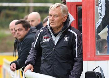 تسوبيل يكشف عن ثغرة بايرن ميونخ وحل الأهلي الوحيد لتحقيق نتيجة إيجابية