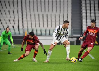 فيديو رد فعل طريف من رونالدو بعد فرصة هدفه الثاني أمام روما