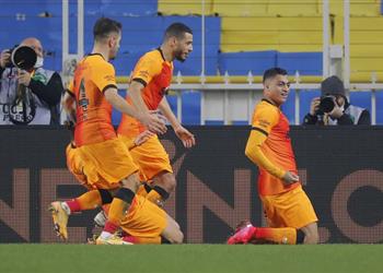 صحف تركيا عن تألق مصطفى محمد مع جالطة سراي كتب اسمه في تاريخ الديربي بهدف لا يصدق