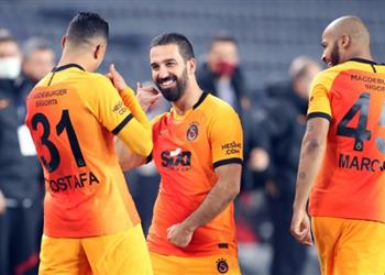 بعد تألقه مع جالطة سراي تقارير تكشف سبب عدم انتقال مصطفى محمد إلى فناربخشة