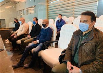 على رأسهم البدري جهاز منتخب مصر يحضر مباراة الزمالك والاتحاد السكندري