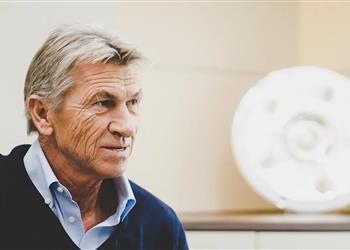 نجم بايرن ميونخ السابق سنفوز على الأهلي بثلاثية ونوير لن يبدأ أساسي ا