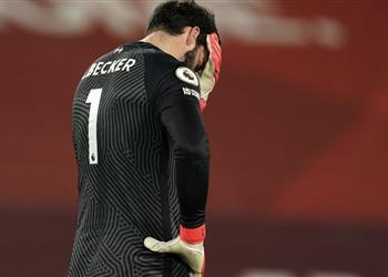 كلوب عن أخطاء أليسون الكارثية أمام مانشستر سيتي ربما شعر ببرودة في قدمه