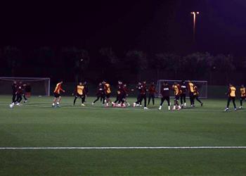 الأهلي يختتم تدريباته استعداد ا لـ بايرن ميونخ في نصف نهائي كأس العالم للأندية