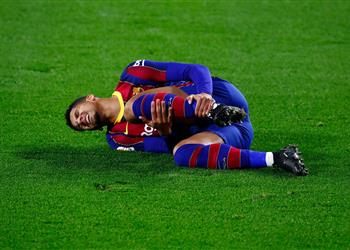 برشلونة يوضح طبيعة إصابة أراخو أمام ريال بيتيس