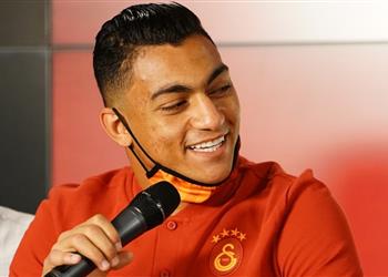 مصطفى محمد رفضت عرض ا من فناربخشة وجالطة سراي أعلى