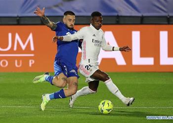 فينيسيوس بنزيما لا يتهاون أمام المرمى وأكتسب الثقة أكثر في ريال مدريد