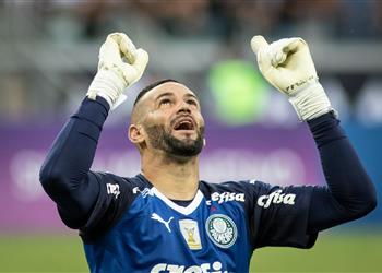 حارس بالميراس قبل مباراة الأهلي المركز الثالث ليس طموحنا ولكن