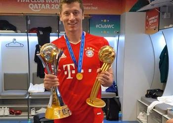 ليفاندوفسكي بعد التتويج بكأس العالم للأندية صنعنا التاريخ لدينا شعور لا ي صدق