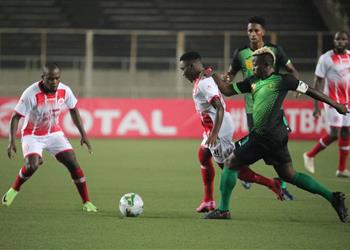 فيديو مجموعة الأهلي فيتا كلوب يسقط على أرضه أمام سيمبا في دوري أبطال إفريقيا