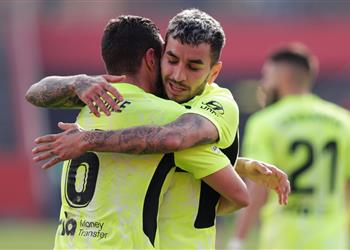 فيديو أتلتيكو مدريد يعزز صدارته للدوري الإسباني بفوز صعب على غرناطة