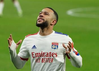 بعد اهتمام يوفنتوس وبرشلونة رئيس ليون بقاء ديباي ليس ممكن ا الآن ولكن