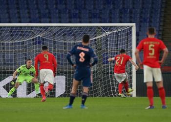 فيديو بمشاركة النني آرسنال يتعادل مع بنفيكا في الدوري الأوروبي