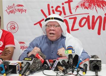 سيمبا يوضح لـ بطولات سبب الجدل الدائر حول مباراة الأهلي وموعدها الحقيقي