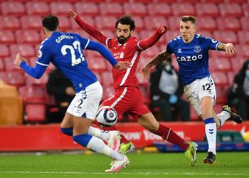 مدافع إيفرتون السابق ينتقد محمد صلاح يتعمد الغطس ولا أفهم ما يفعله في المباريات