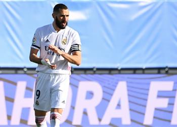 ماركا توضح موقف زيدان من مشاركة بنزيما أمام أتالانتا في دوري الأبطال