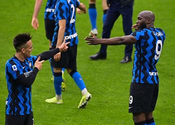 فيديو إنتر يضرب ميلان بثلاثية في ديربي الغضب ويعزز صدارته لـ الدوري الإيطالي