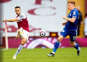 تقييم مرتفع لـ أحمد المحمدي رغم خسارة أستون فيلا أمام ليستر سيتي