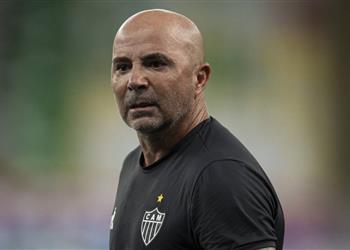 تقارير مارسيليا يصل لاتفاق مع سامباولي لتدريب الفريق