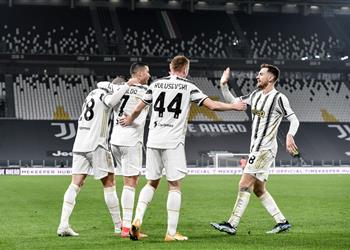 فيديو رونالدو يقود يوفنتوس لتخطي كروتوني بثلاثية في الدوري الإيطالي