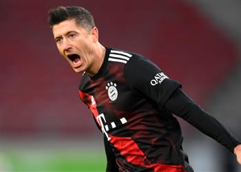 تشكيل بايرن ميونخ ضد لاتسيو موسيالا أساسي ا وليفاندوفسكي في الهجوم