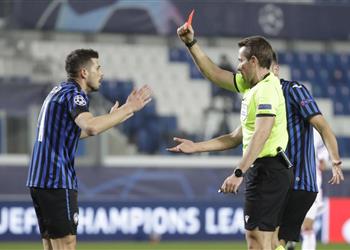 راديو ماركا يوضح هل استحق فريلير الطرد في مباراة ريال مدريد وأتالانتا