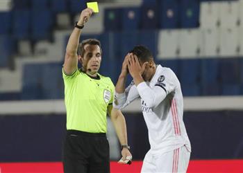 ماركا ريال مدريد ينوى الاستئناف ضد إيقاف كاسيميرو قبل مباراة الإياب أمام أتالانتا