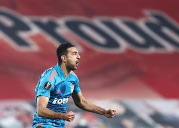 فيديو هدف كوكا القاتل يقود أولمبياكوس الى ثمن نهائي الدوري الأوروبي على حساب أيندهوفين