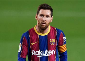 ميسي يعلن تبرعه بحذائه صاحب الهدف رقم 644 مع برشلونة من أجل الأطفال