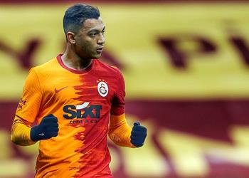 مصطفى محمد لجماهير جالطة سراي أعمل بجد حتى لا يتوقف السهم