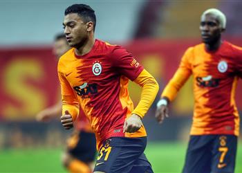 أوزين وأغلو ي شيدان بـ مصطفى محمد يحب القتال وليس غريب ا أن يسجل 5 أهداف