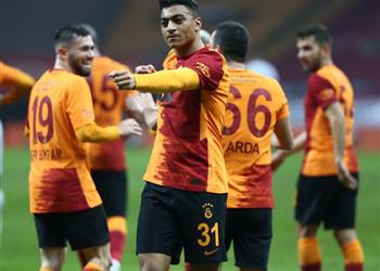 بعد ثنائية مصطفى محمد نجم جالطة سراي السابق عليهم شراءه من الزمالك فور ا