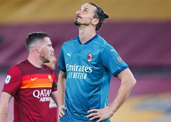 تقارير الإصابة تحرم إبراهيموفيتش من مواجهة مانشستر يونايتد في الدوري الأوروبي