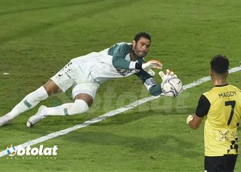 فيديو عبد المنصف ينقذ وادي دجلة ويتصدى لركلة جزاء أمام الزمالك في وقت قاتل