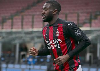 ميلان يتواصل مع تشيلسي لتخفيض سعر توموري
