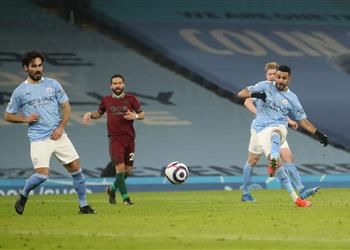 فيديو محرز يقود مانشستر سيتي لاكتساح ولفرهامبتون برباعية في الدوري الإنجليزي
