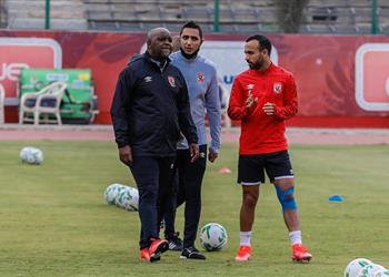 مران الأهلي موسيماني يجتمع بـ أفشة ووليد سليمان يواصل التأهيل