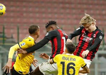 فيديو ميلان ينجو من الهزيمة في الوقت القاتل وأتالانتا ي عاقب كروتوني بخماسية بالدوري الإيطالي