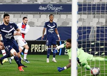 فيديو باريس سان جيرمان يتخطى بوردو بشق الأنفس في الدوري الفرنسي