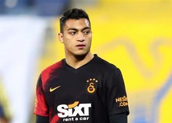 أسطورة فناربخشة ينتقد أداء جالطة سراي ويؤكد لم يستغلوا مصطفى محمد قبل الطرد